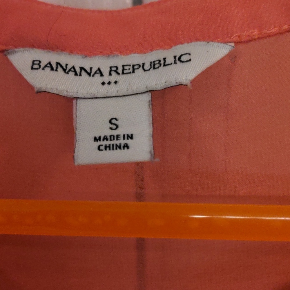 Banana Republic size S, like new top! B1G1 Tops! - Picture 4 of 5